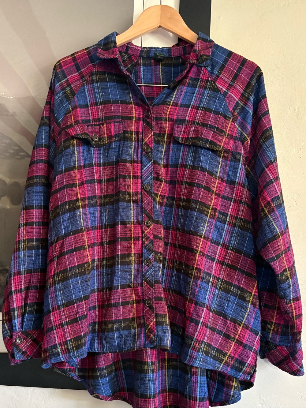Men's Pink and Blue hi-low Plaid Button-Up Shirt